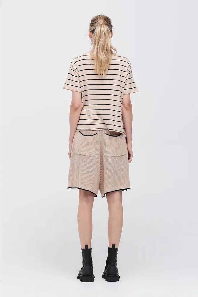 TAYLOR Solace Tee