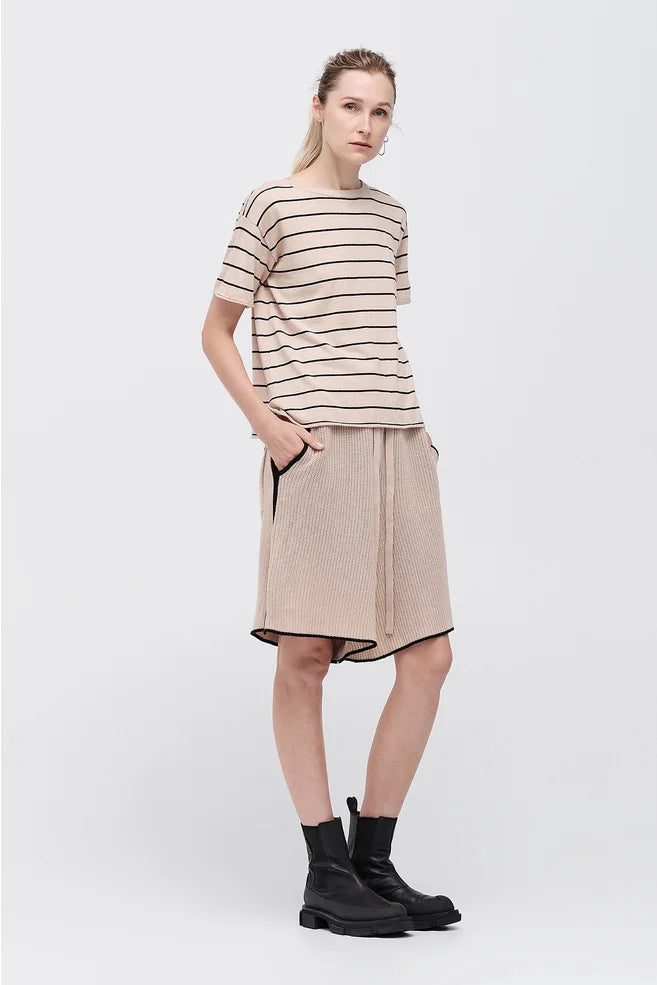 TAYLOR Solace Tee