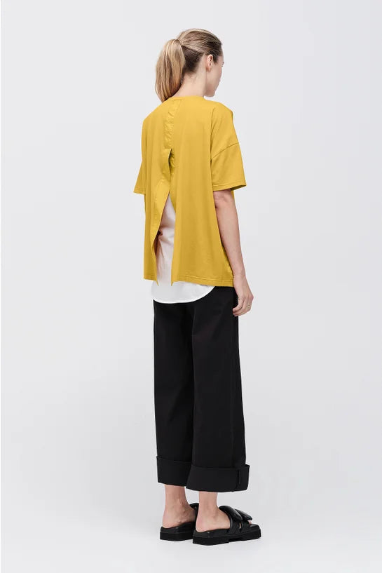 TAYLOR Split Back Module Tee S/M