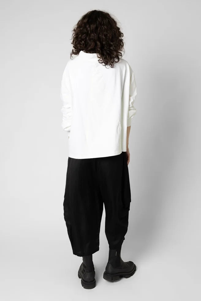 TAYLOR Divided Brink Sweater