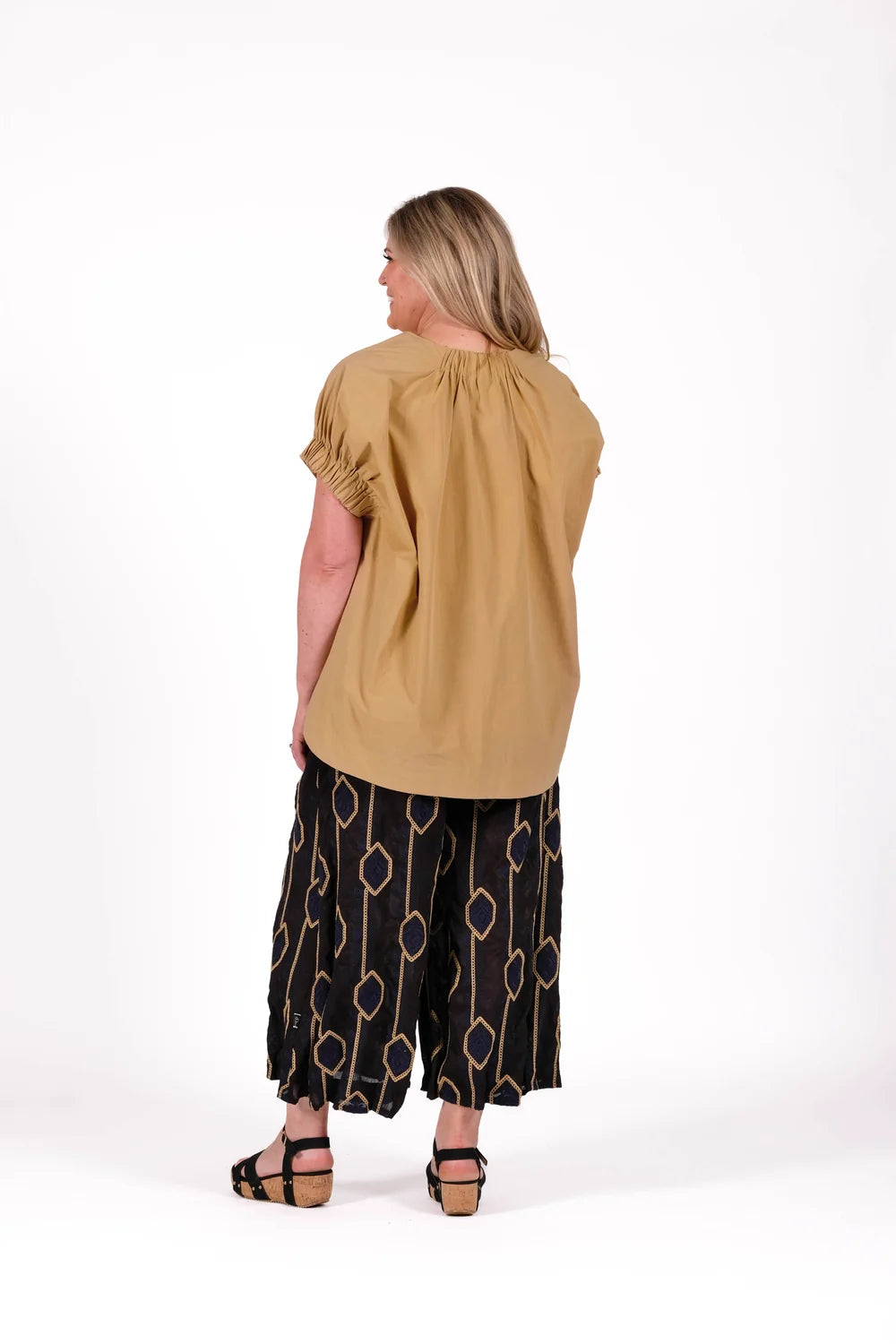 DEEANNE HOBBS Artful Pants