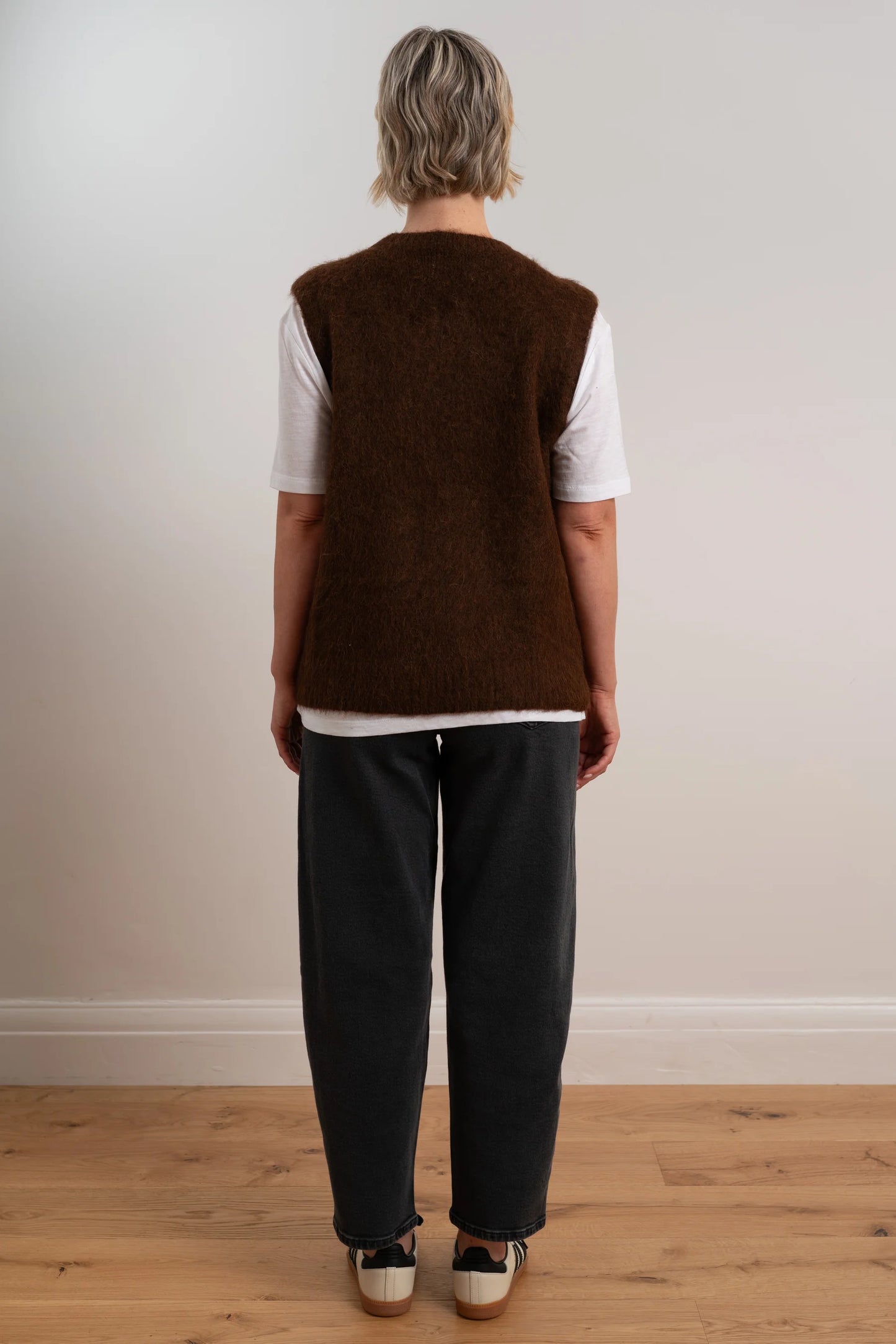 MAXTED Brushed Crew Vest
