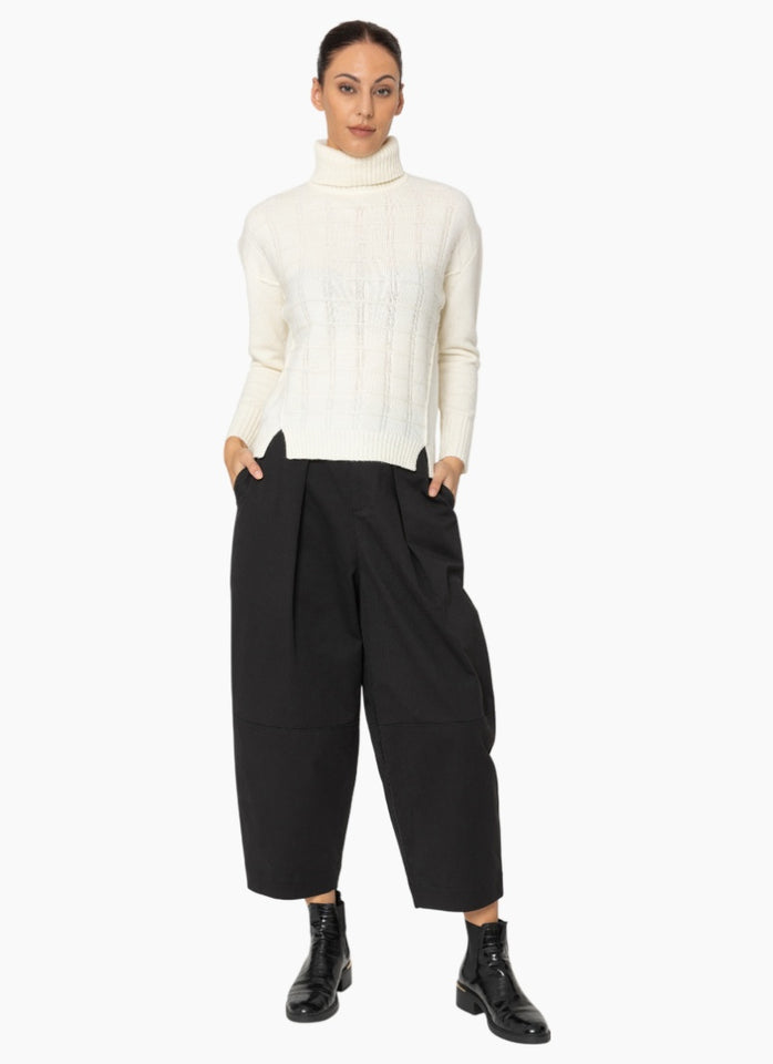 TWO by TWO Emery Top