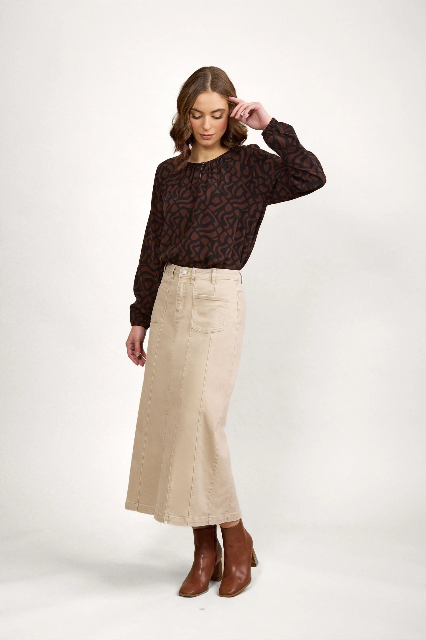 KNEWE 4032 Cooper Skirt