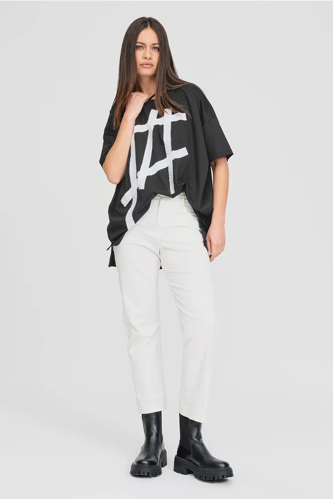 TAYLOR Between Module Tee