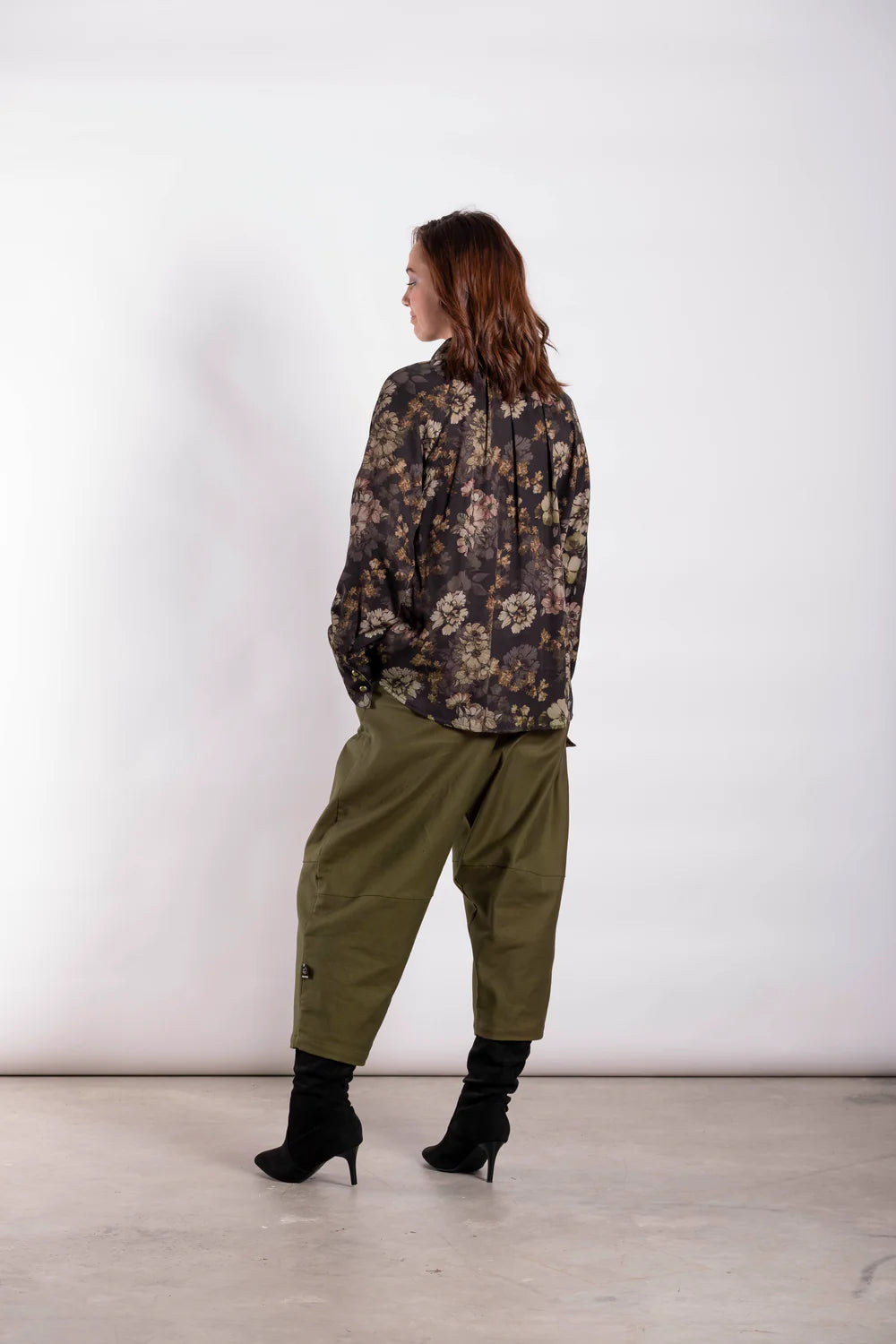 DEEANNE HOBBS  High Neck Blouse