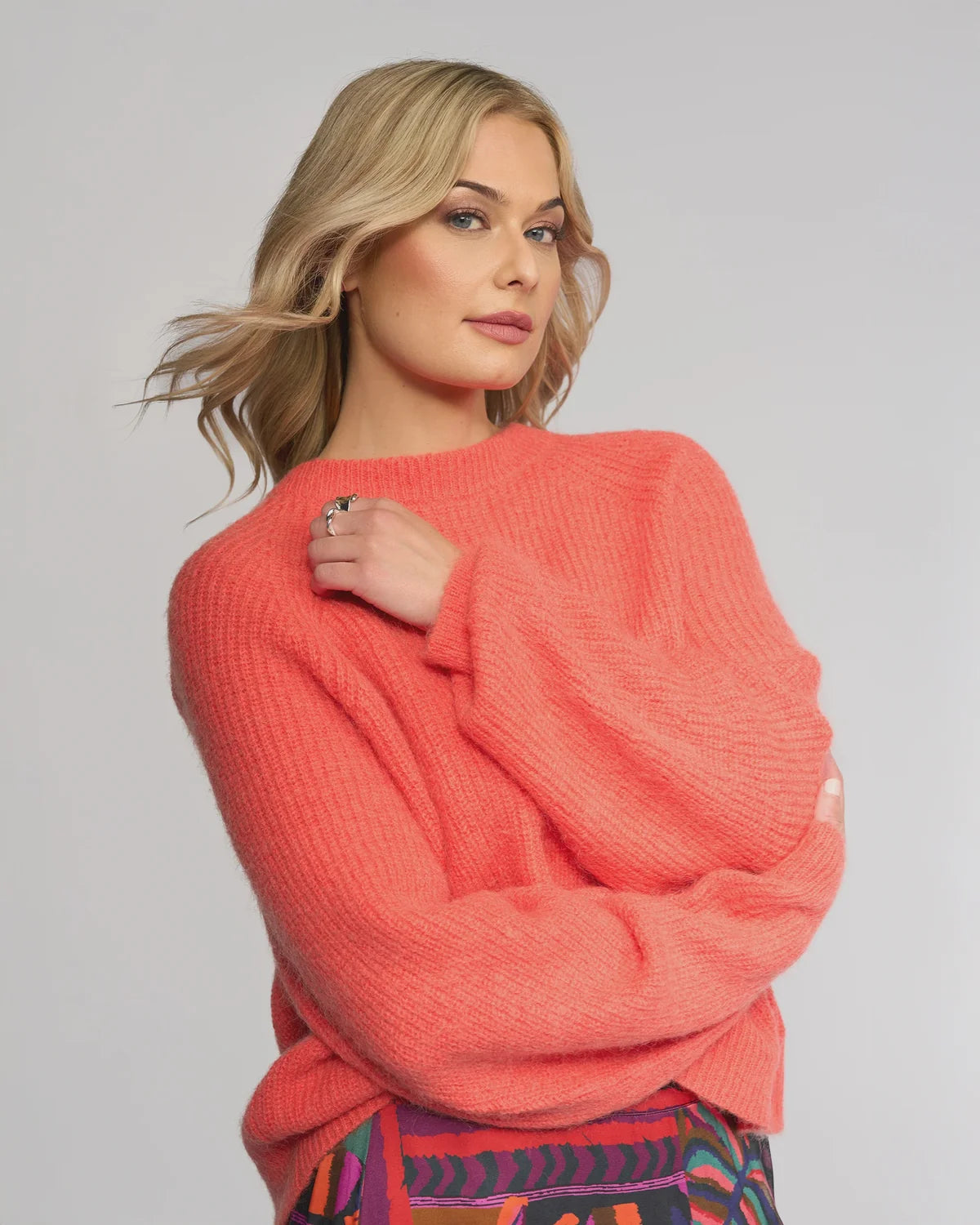 KNEWE 2047 Fefe Sweater