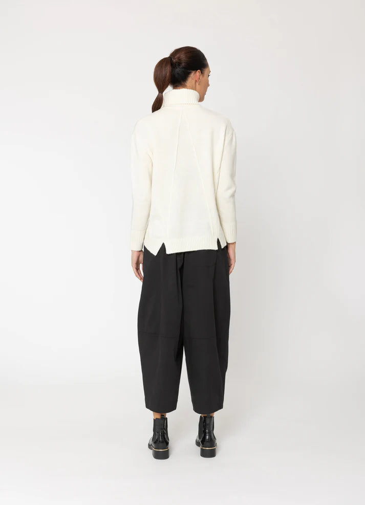 TWO by TWO Emery Top