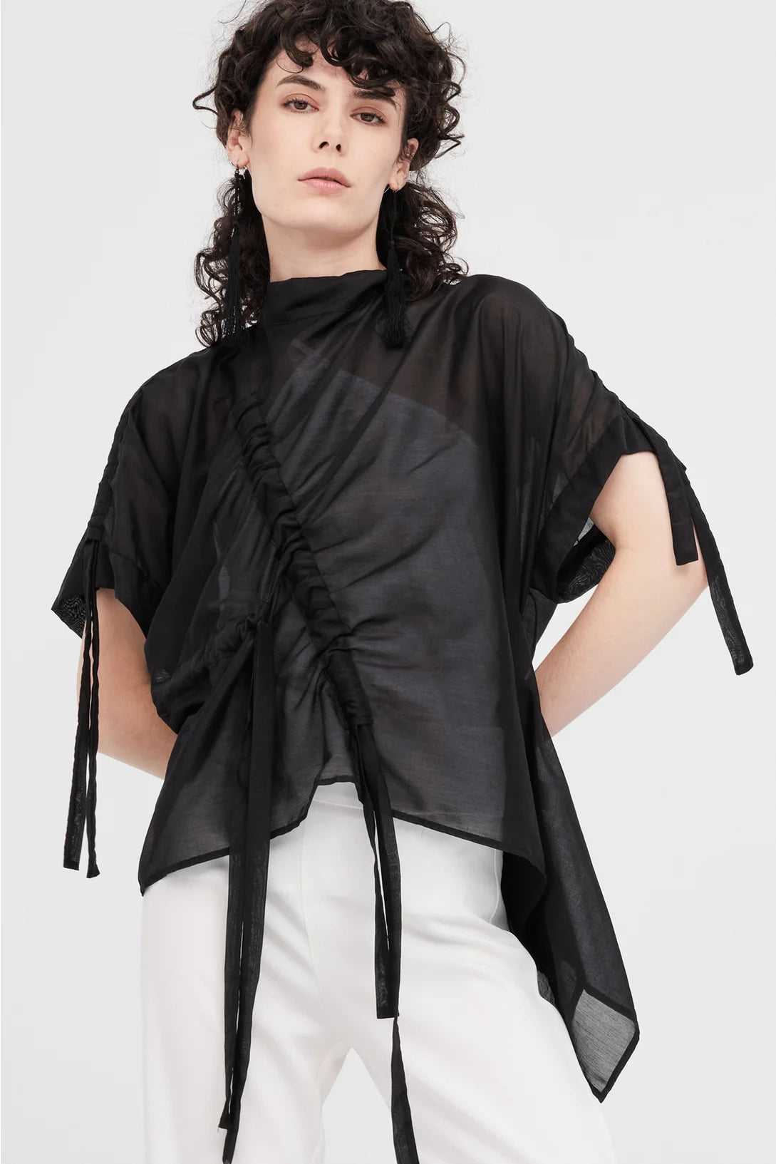 TAYLOR Quadrant Top