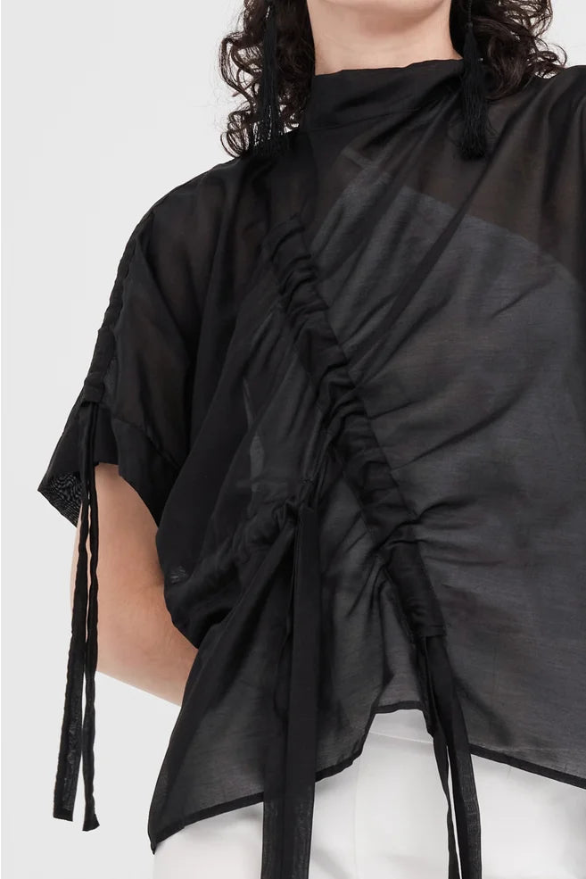 TAYLOR Quadrant Top