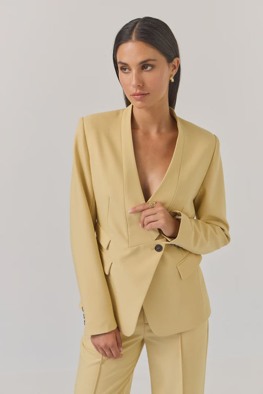 TUESDAY Tuxedo Blazer