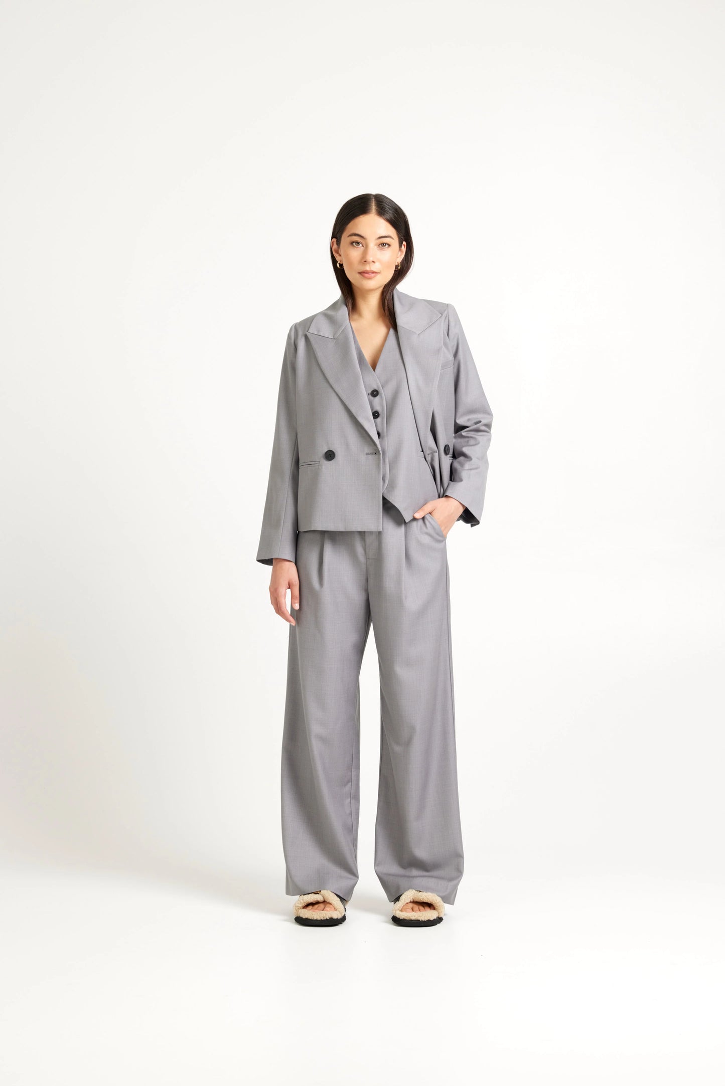 TUESDAY Boyfriend Pants