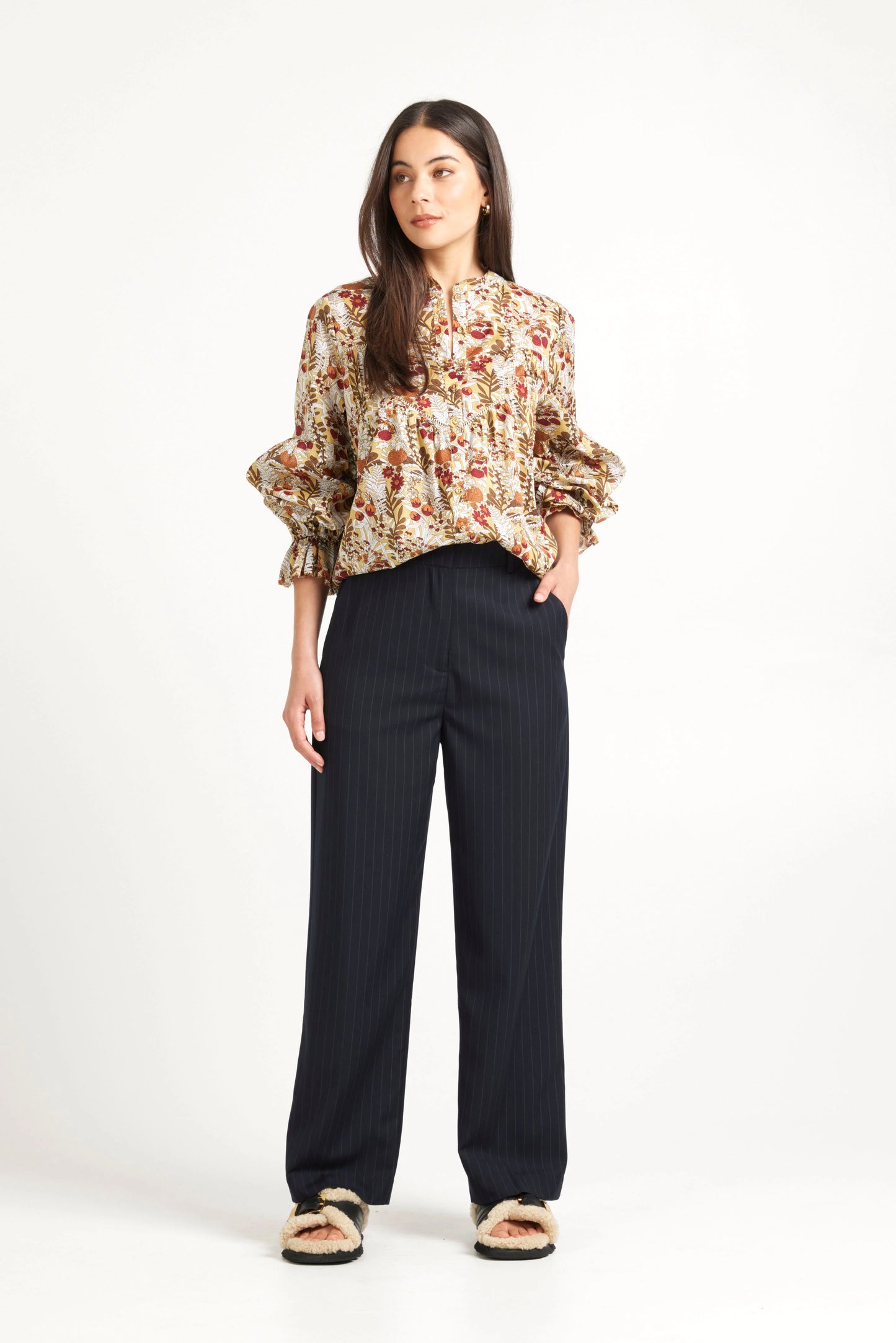 TUESDAY Rose Pants