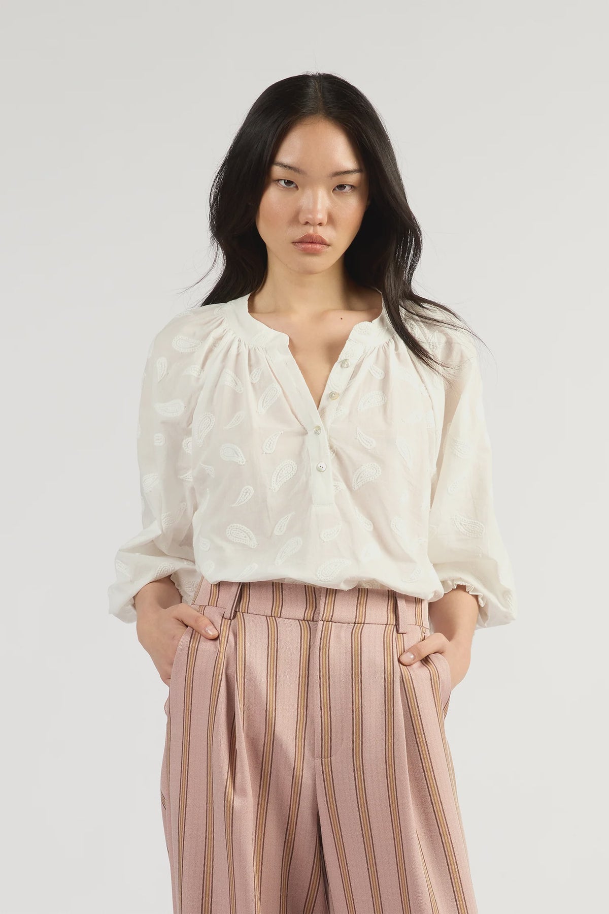 TUESDAY Artist Top
