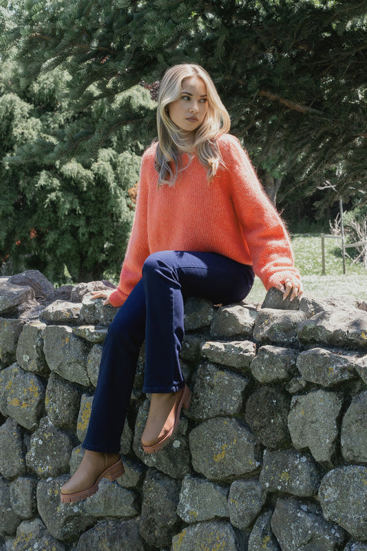 KNEWE 2047 Fefe Sweater