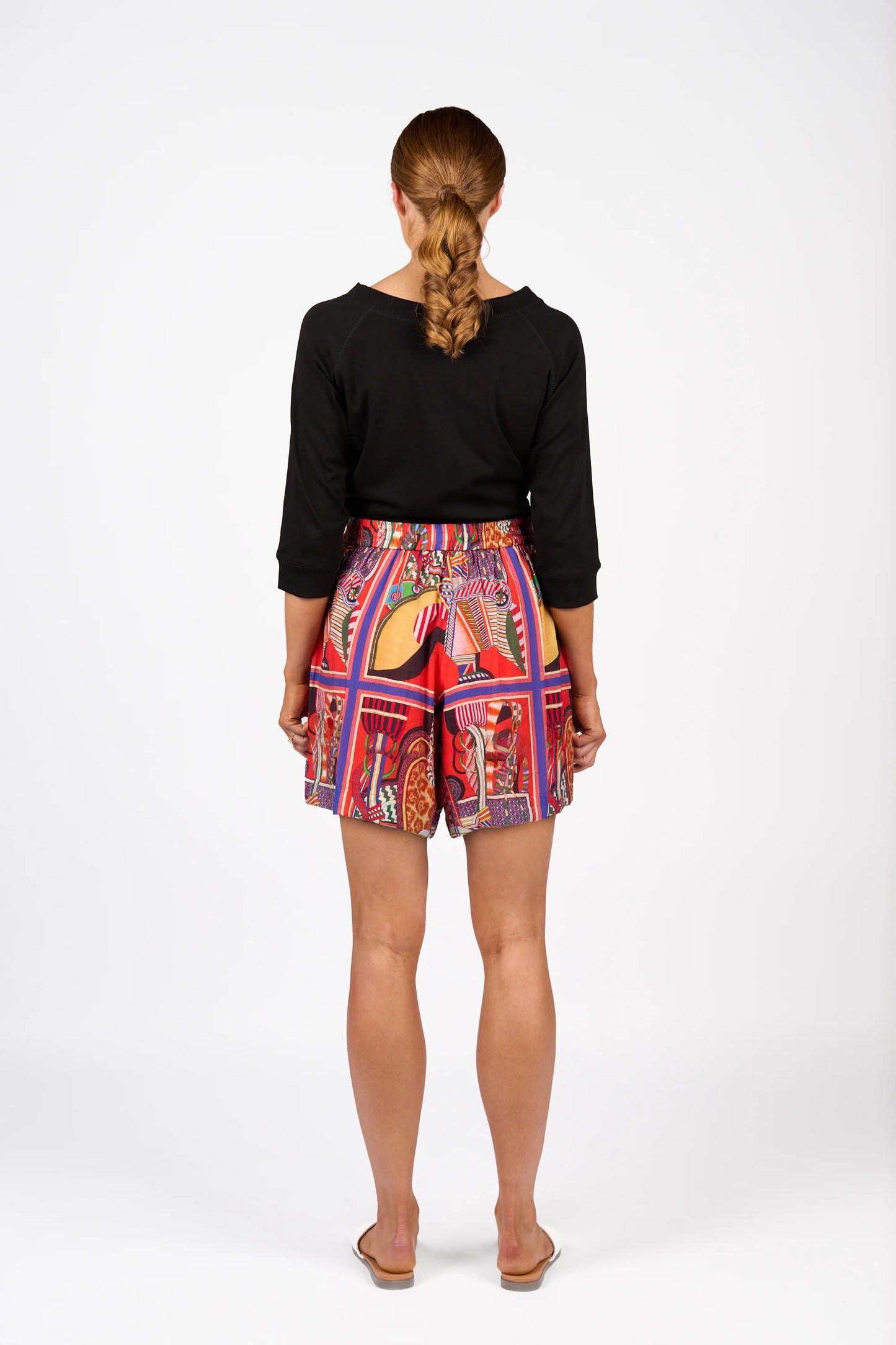 KNEWE 8013 Zephyr Short - SALE