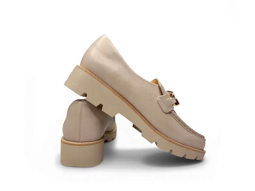DJANGO & JULIETTE Drisa Loafer