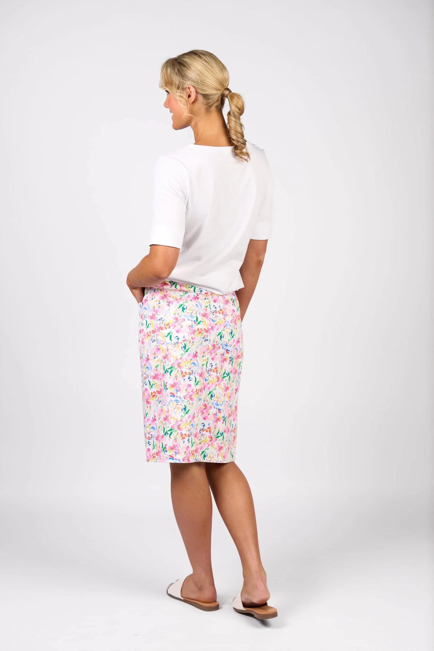 VASSALLI 372AV Lightweight Skirt