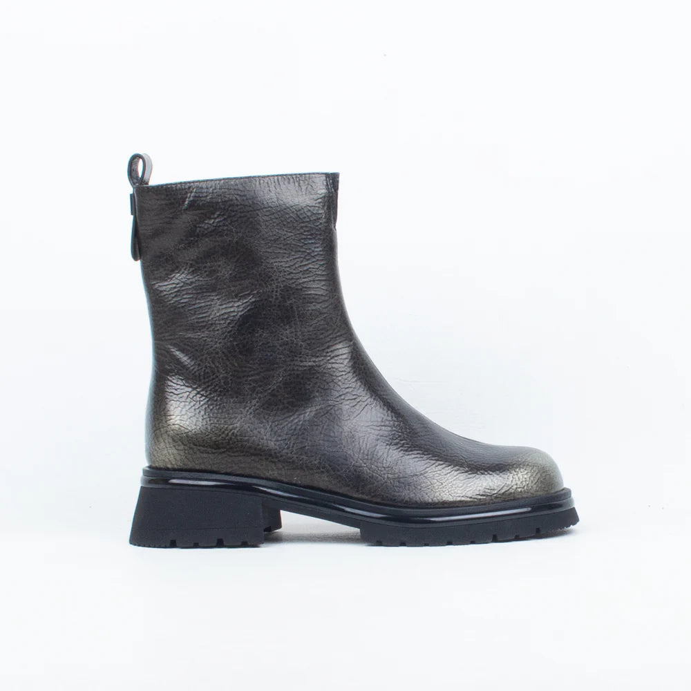 MILA RAINE Reggie Boot